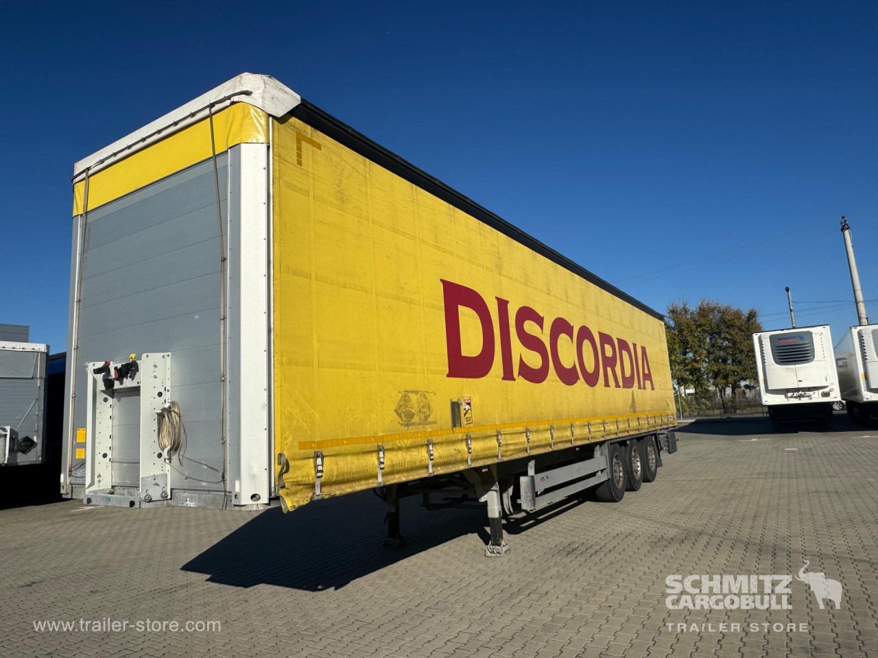 SCHMITZ Curtainsider Standard - Semiremorcă prelată: Foto 1 SCHMITZ Curtainsider Standard - Semiremorcă prelată: Foto 1