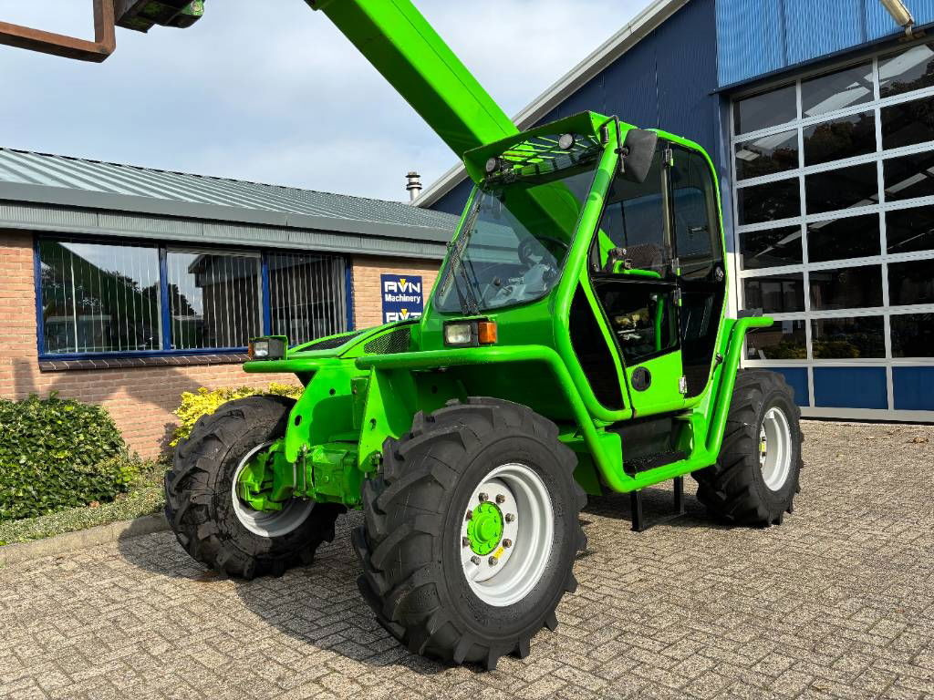 Merlo P 40.7 - Stivuitor telescopic: Foto 2 Merlo P 40.7 - Stivuitor telescopic: Foto 2