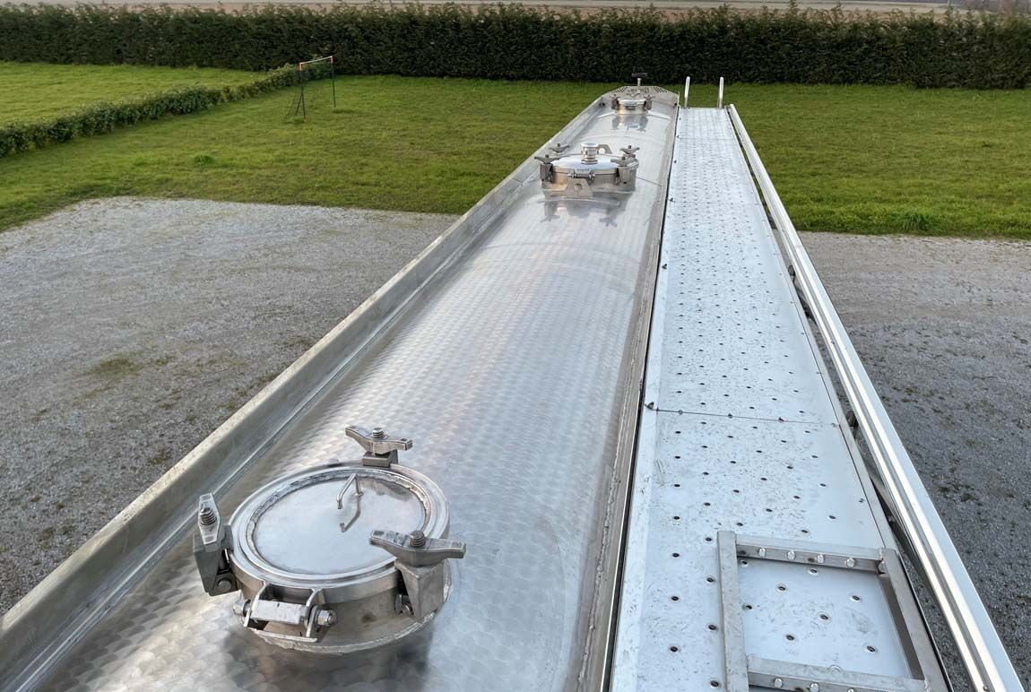 Bata CISTERNA MODELLO STANDARD NON ISOLATA 31.000LT NUOVA - Semiremorcă cisternă: Foto 5 Bata CISTERNA MODELLO STANDARD NON ISOLATA 31.000LT NUOVA - Semiremorcă cisternă: Foto 5