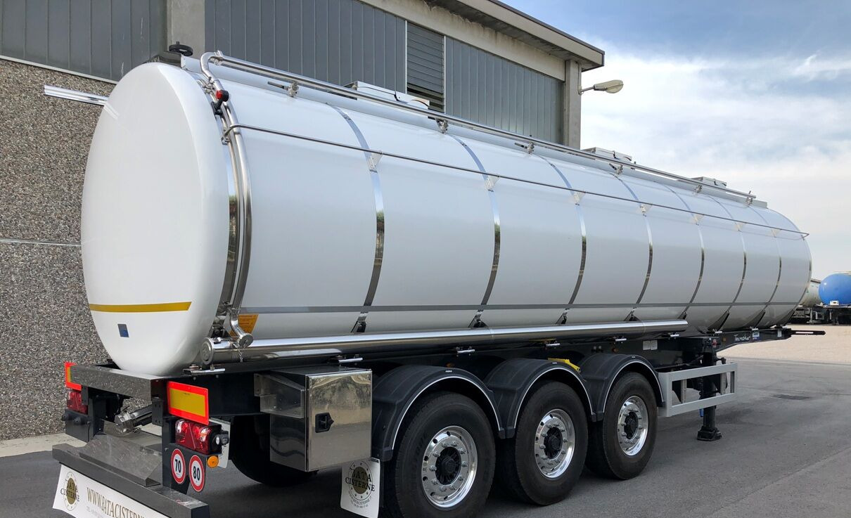Bata CISTERNA MODELLO STANDARD NUOVA - Semiremorcă cisternă: Foto 3 Bata CISTERNA MODELLO STANDARD NUOVA - Semiremorcă cisternă: Foto 3