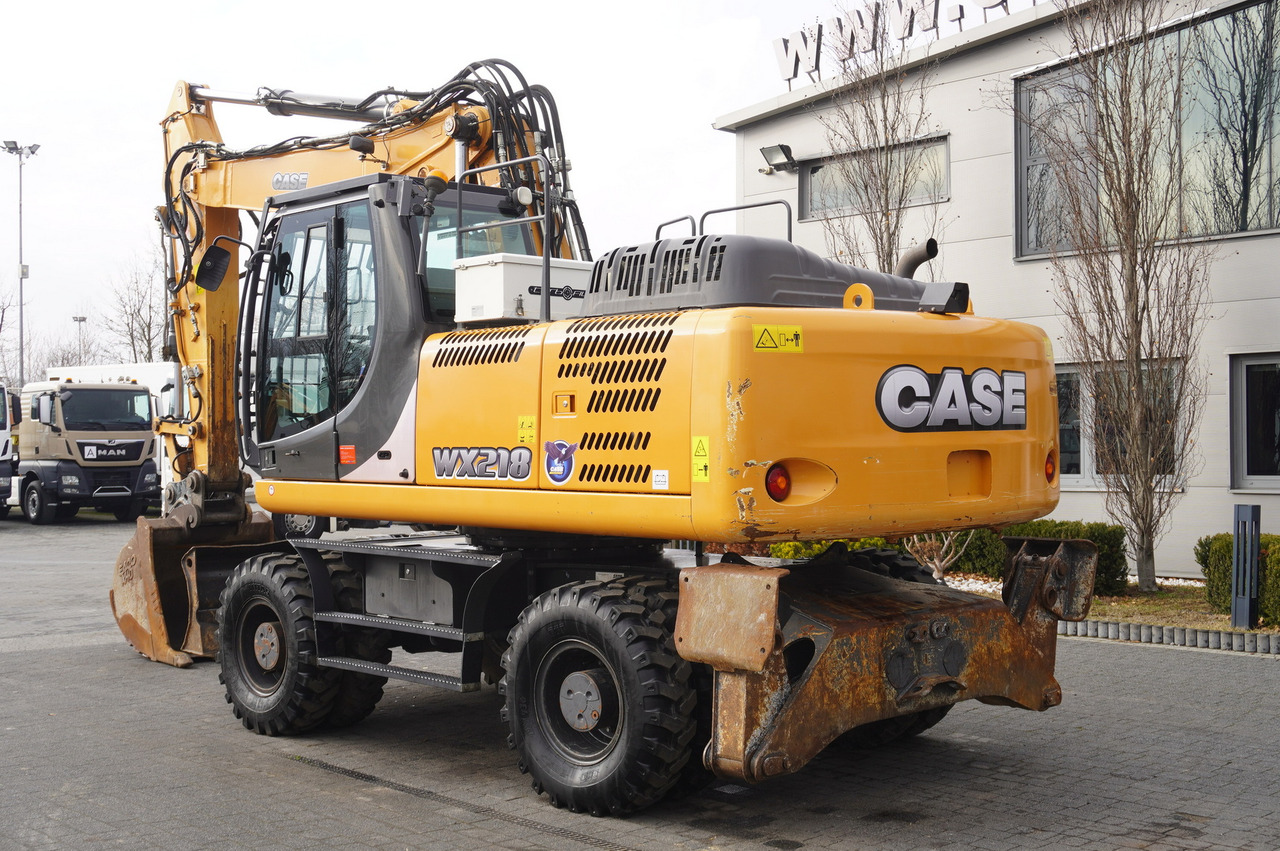 CASE WX218 / 23t wheeled excavator / 3 times folding arm - Excavator pe roţi: Foto 4 CASE WX218 / 23t wheeled excavator / 3 times folding arm - Excavator pe roţi: Foto 4