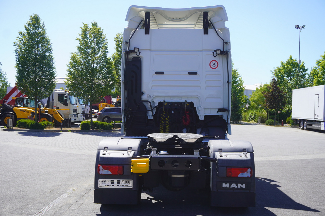 MAN TGX 18.420 tractor unit / 190 tho. km - Cap tractor: Foto 4 MAN TGX 18.420 tractor unit / 190 tho. km - Cap tractor: Foto 4