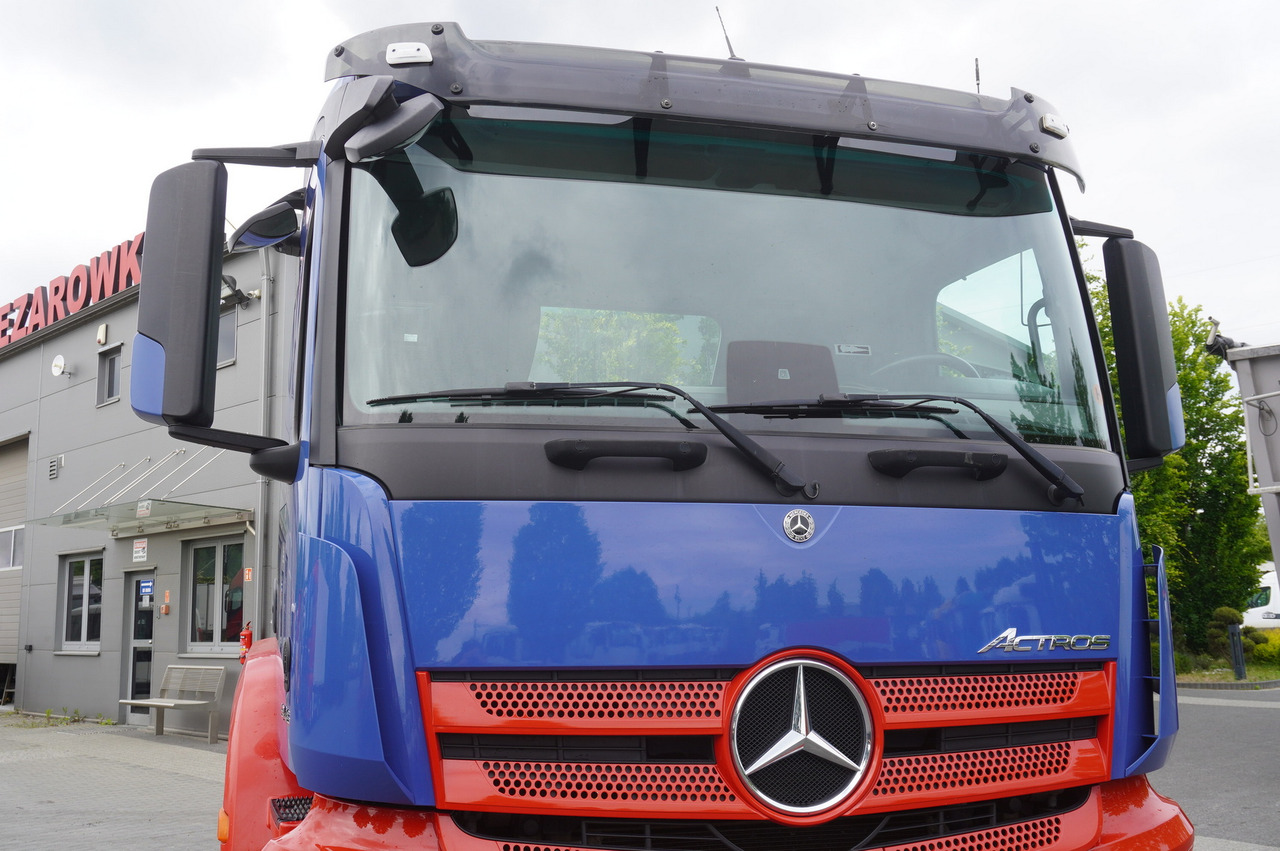 Cap tractor Mercedes-Benz Actros 1845 4x2 / Jost 5th wheel / 11.1 t load capacity: Foto 10