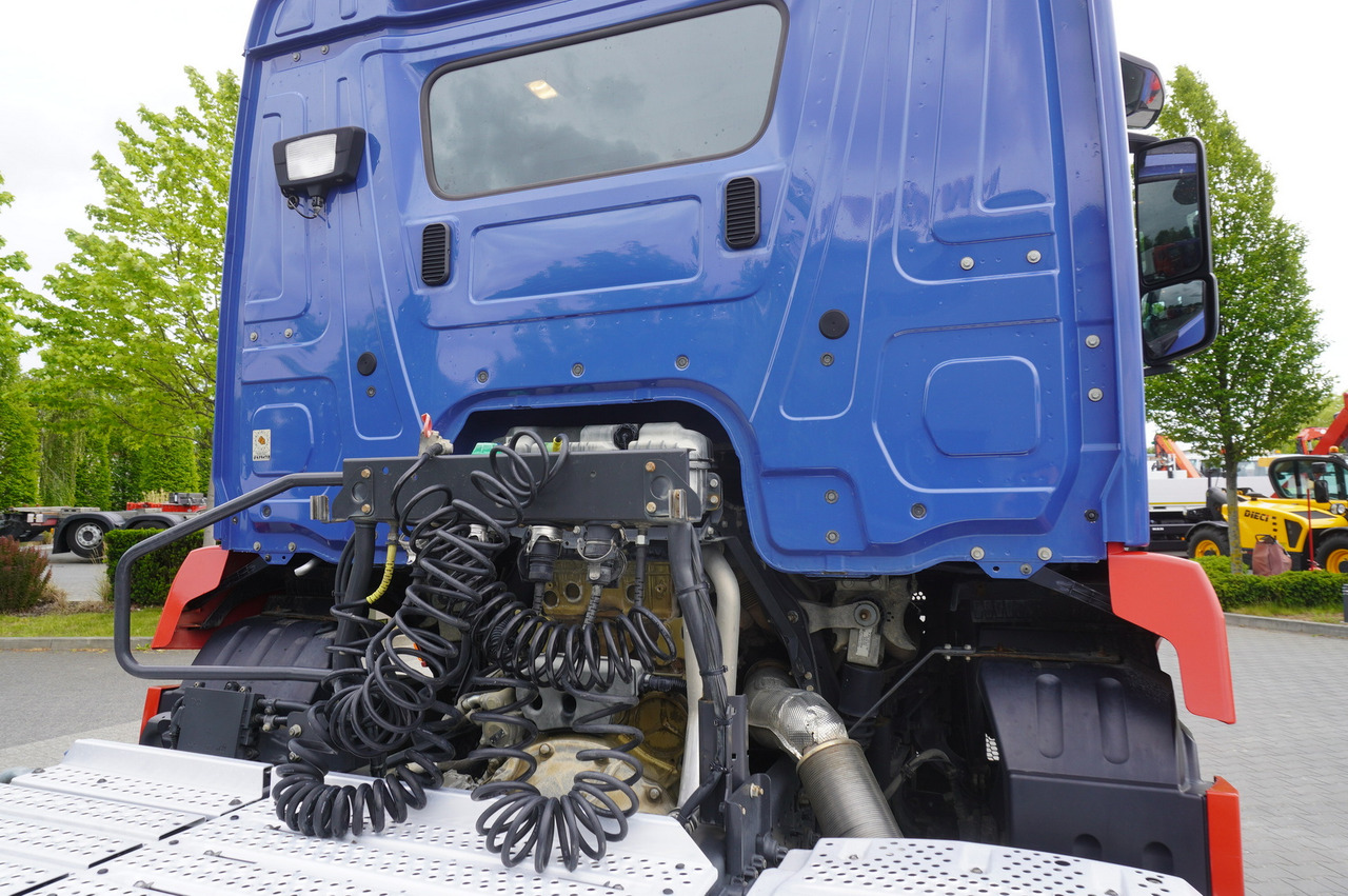 Cap tractor Mercedes-Benz Actros 1845 4x2 / Jost 5th wheel / 11.1 t load capacity: Foto 12