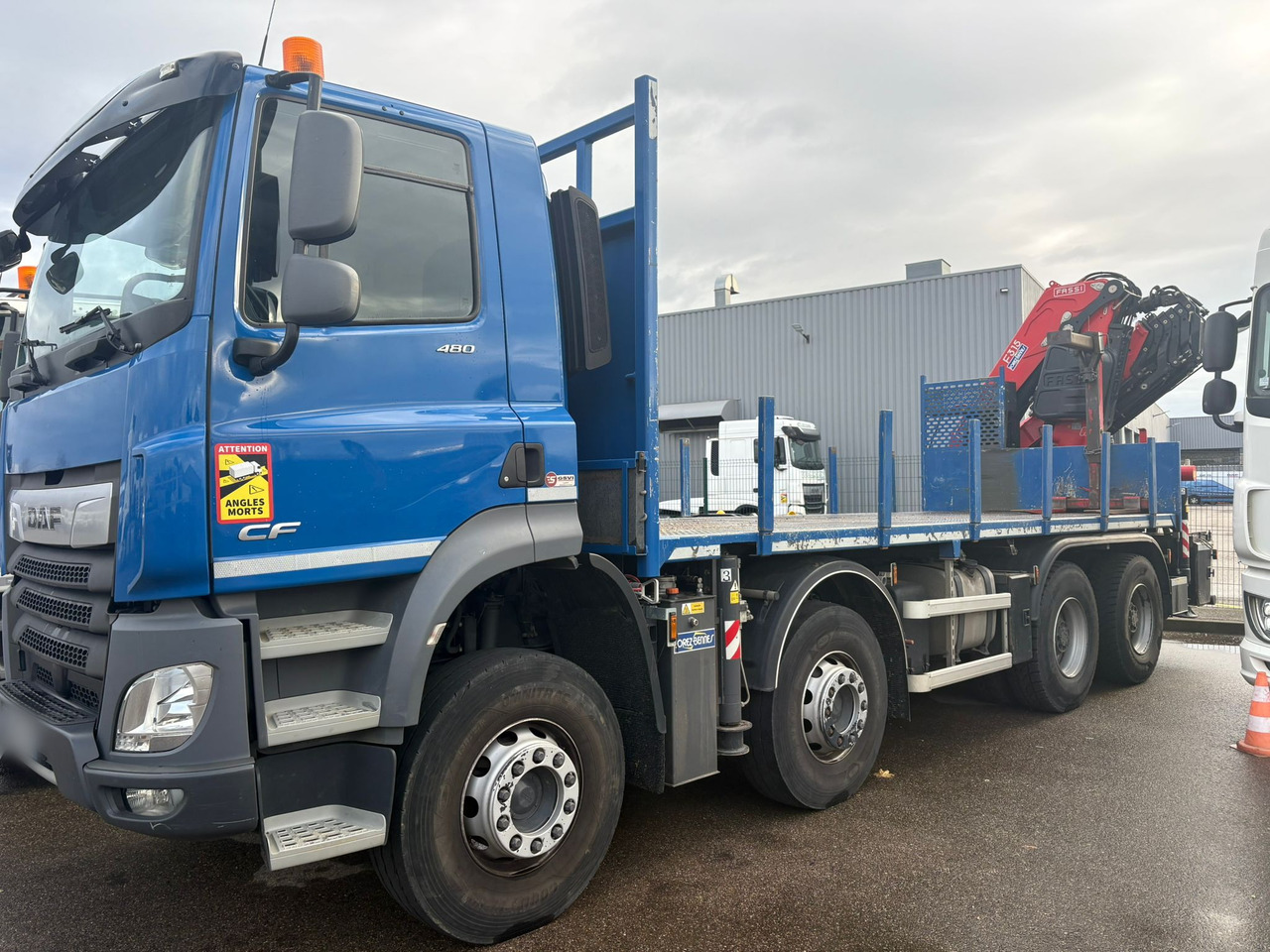 DAF CF 480 8x4 E6 / Fassi F315A.2.26 crane / flatbedCF 480 8x4 E6 / Fassi F315A.2.26 crane / flatbed - Camion platformă, Camion cu macara: Foto 3 DAF CF 480 8x4 E6 / Fassi F315A.2.26 crane / flatbedCF 480 8x4 E6 / Fassi F315A.2.26 crane / flatbed - Camion platformă, Camion cu macara: Foto 3