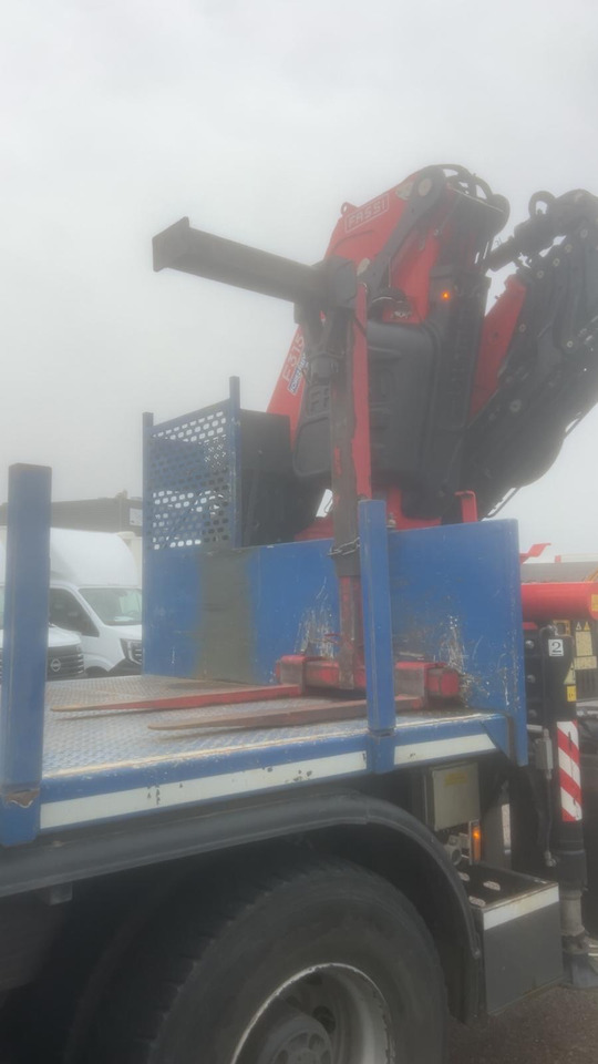 DAF CF 480 8x4 E6 / Fassi F315A.2.26 crane / flatbedCF 480 8x4 E6 / Fassi F315A.2.26 crane / flatbed - Camion cu macara: Foto 4 DAF CF 480 8x4 E6 / Fassi F315A.2.26 crane / flatbedCF 480 8x4 E6 / Fassi F315A.2.26 crane / flatbed - Camion cu macara: Foto 4