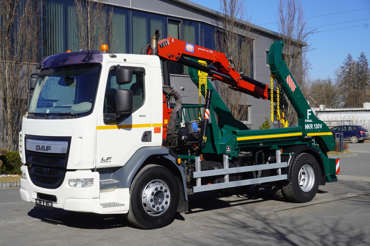 DAF LF 18.310 E6 / Skip loader Fornal NKR 130V / HDS HMF 735 K2 / Manual gearbox - Camion container de gunoi, Camion cu macara: Foto 1 DAF LF 18.310 E6 / Skip loader Fornal NKR 130V / HDS HMF 735 K2 / Manual gearbox - Camion container de gunoi, Camion cu macara: Foto 1