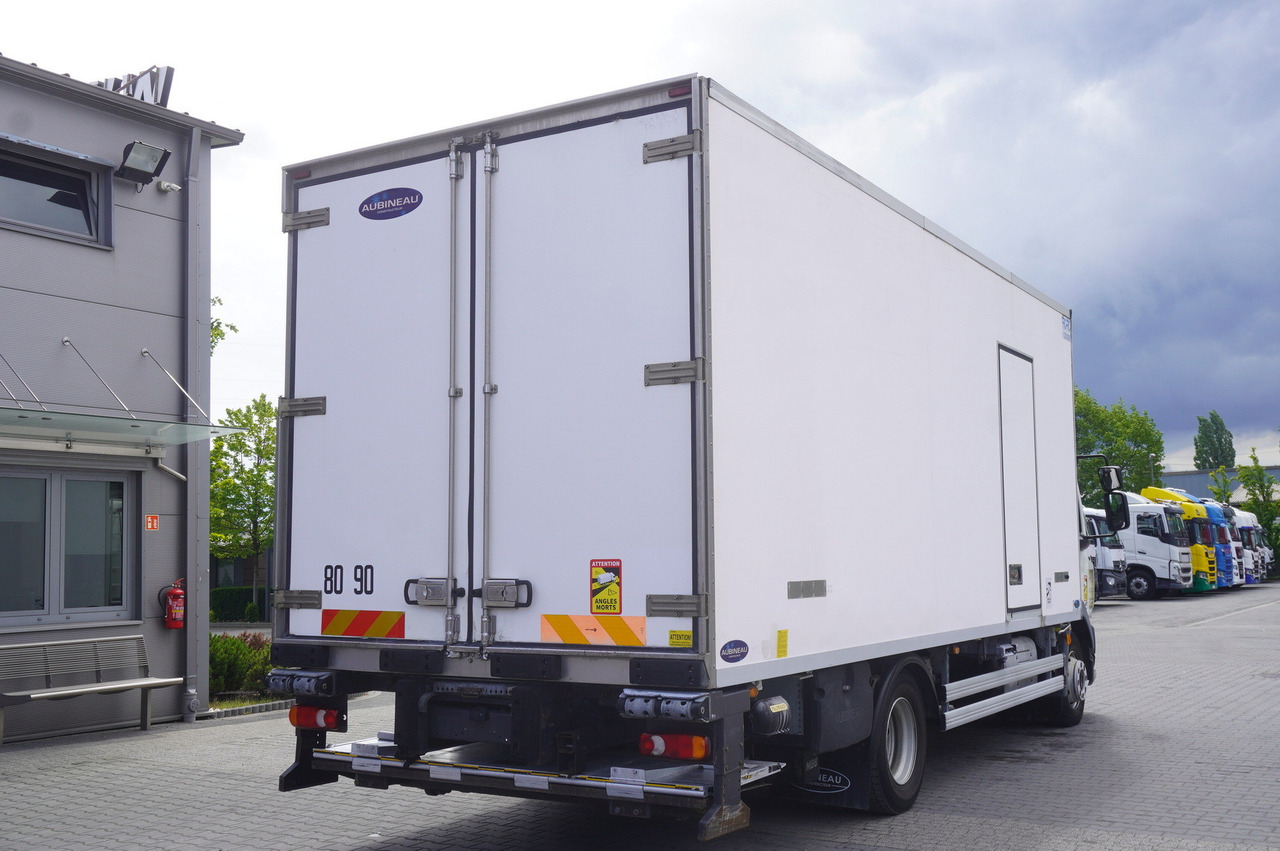 DAF LF 220 / Refrigerator 16 EPAL Multitemp / Carrier Supra 1150 MT / Palfinger 1500 kg - Camion frigider: Foto 3 DAF LF 220 / Refrigerator 16 EPAL Multitemp / Carrier Supra 1150 MT / Palfinger 1500 kg - Camion frigider: Foto 3