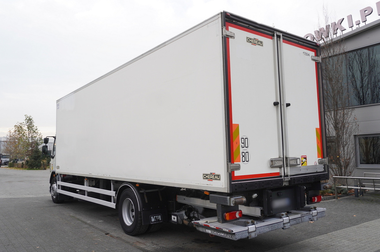 DAF LF 280 E6 4x2 / Chereau 22 EPAL refrigerator / Multitemperatura / Thermoking T1200R - Camion frigider: Foto 3 DAF LF 280 E6 4x2 / Chereau 22 EPAL refrigerator / Multitemperatura / Thermoking T1200R - Camion frigider: Foto 3