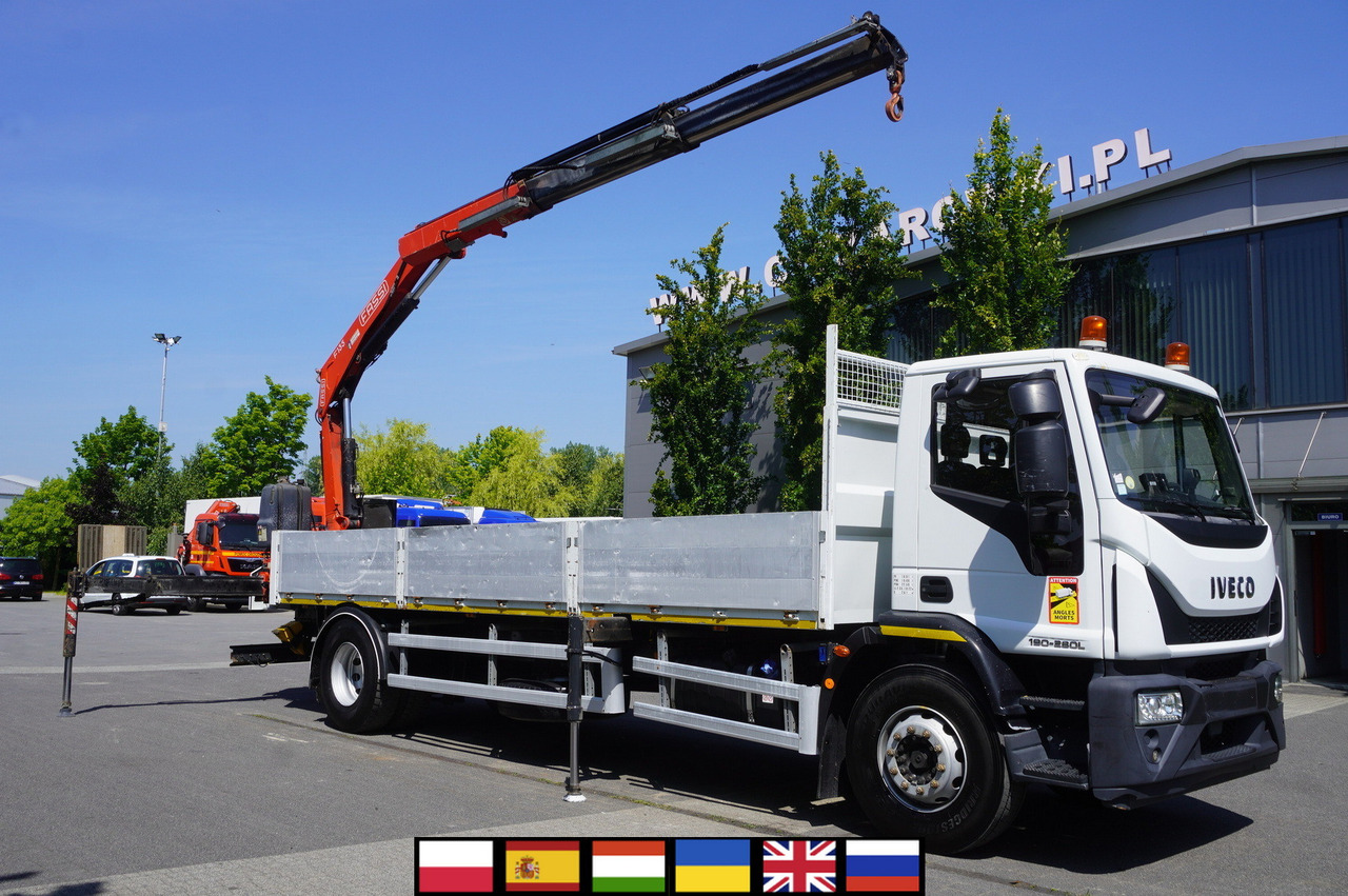IVECO EUROCARGO 190-280L / FASSI F135A / 8 M / Lift cap. 5580 kg - Camion platformă, Camion cu macara: Foto 1 IVECO EUROCARGO 190-280L / FASSI F135A / 8 M / Lift cap. 5580 kg - Camion platformă, Camion cu macara: Foto 1