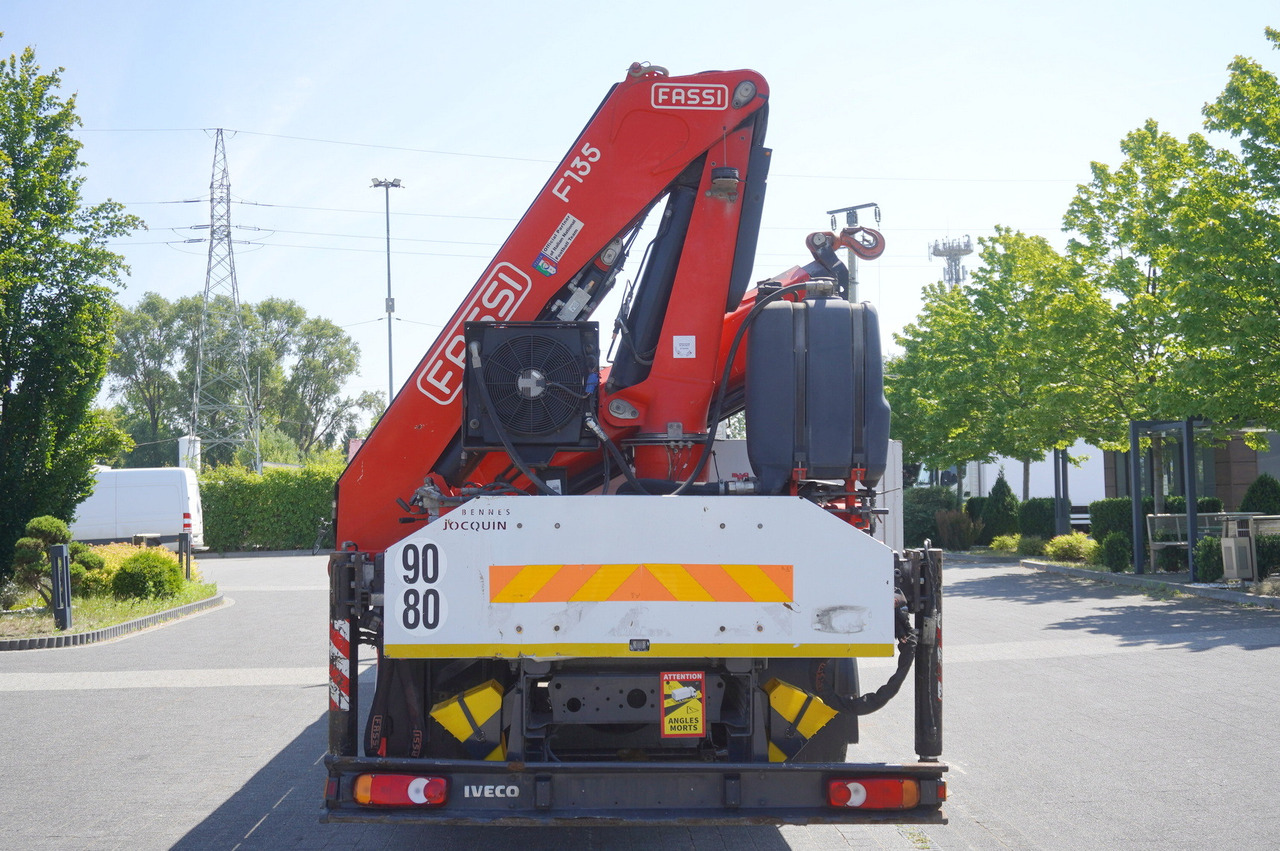 IVECO EUROCARGO 190-280L / FASSI F135A / 8 M / Lift cap. 5580 kg - Camion platformă, Camion cu macara: Foto 5 IVECO EUROCARGO 190-280L / FASSI F135A / 8 M / Lift cap. 5580 kg - Camion platformă, Camion cu macara: Foto 5