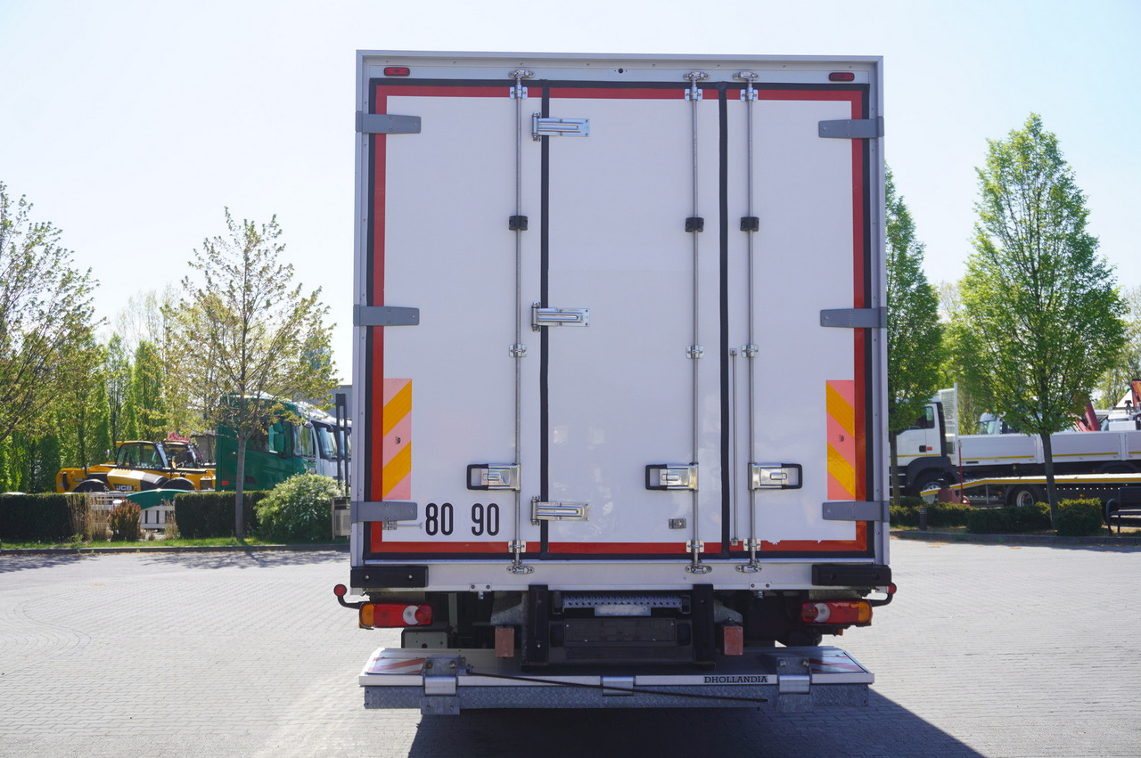 IVECO Eurocargo 100-190 4x2 E6 / Refrigerator / Dhollandia 1.5 T - Camion frigider: Foto 4 IVECO Eurocargo 100-190 4x2 E6 / Refrigerator / Dhollandia 1.5 T - Camion frigider: Foto 4
