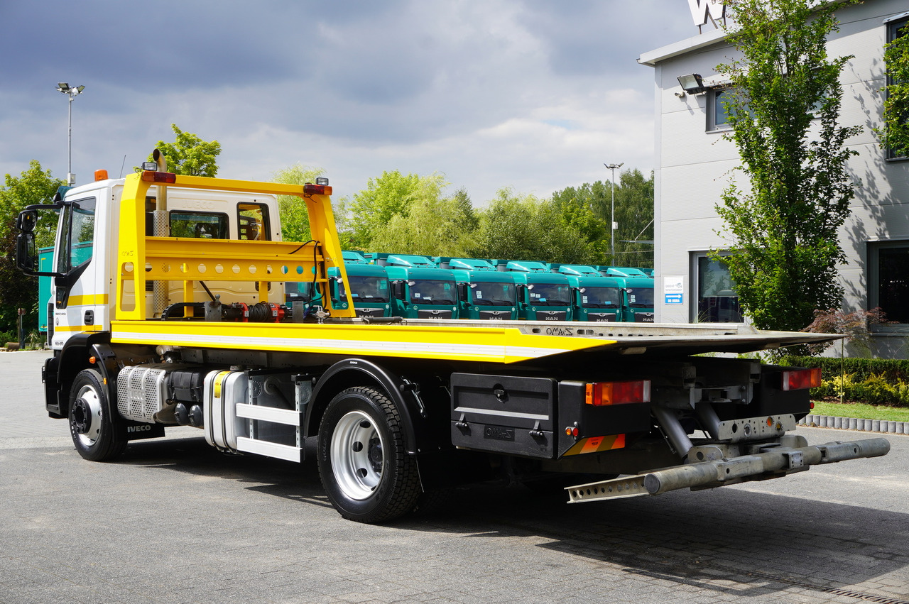IVECO Eurocargo 160-210 / 75,000 km! / OMARS lowered tow truck platform / Fork - Maşină de tractare: Foto 5 IVECO Eurocargo 160-210 / 75,000 km! / OMARS lowered tow truck platform / Fork - Maşină de tractare: Foto 5