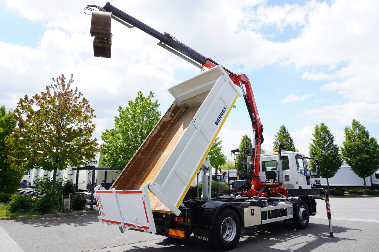 IVECO Eurocargo 160E22 EEV Dump truck / Bortmatic / Crane FASSI F95A.0.22 - Camion cu macara: Foto 5 IVECO Eurocargo 160E22 EEV Dump truck / Bortmatic / Crane FASSI F95A.0.22 - Camion cu macara: Foto 5