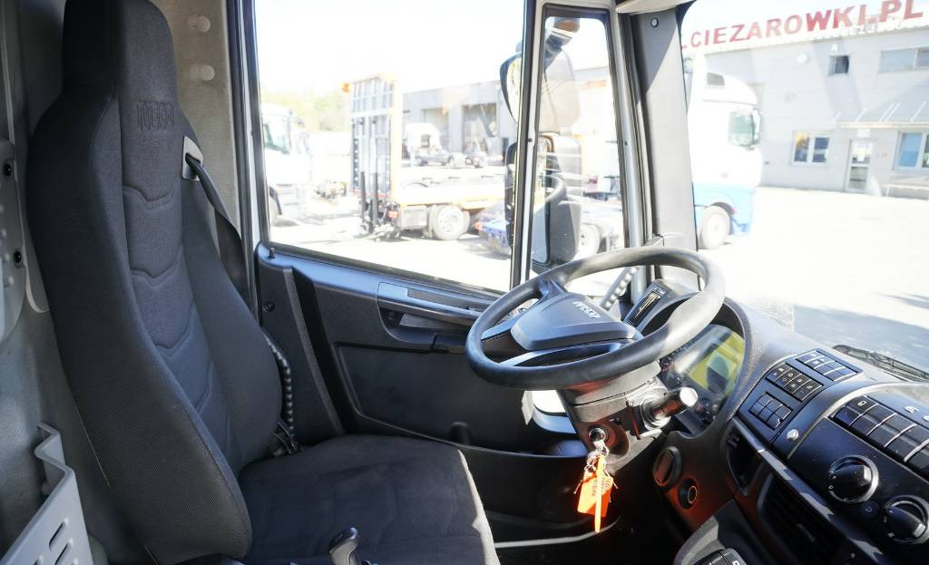 Camion frigider IVECO Eurocargo 190-280L 19t E6 / ATP/FRC to 2025 / Lamberet Refrigerator 22 pallets: Foto 19 Camion frigider IVECO Eurocargo 190-280L 19t E6 / ATP/FRC to 2025 / Lamberet Refrigerator 22 pallets: Foto 19