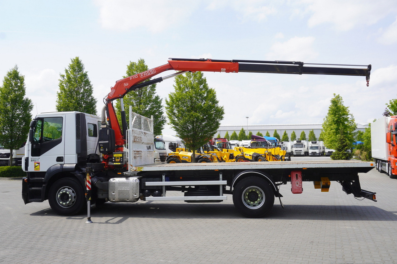 IVECO STRALIS 310 E6 / FASSI F110B / 630 MTH! / 4 t lift cap. / 19 t - Camion platformă, Camion cu macara: Foto 4 IVECO STRALIS 310 E6 / FASSI F110B / 630 MTH! / 4 t lift cap. / 19 t - Camion platformă, Camion cu macara: Foto 4
