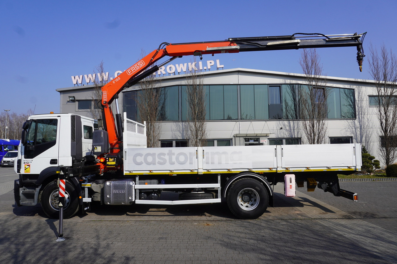 IVECO STRALIS 310 E6 / HDS FASSI 155 6.2 T / 250 thousand km - Camion platformă, Camion cu macara: Foto 4 IVECO STRALIS 310 E6 / HDS FASSI 155 6.2 T / 250 thousand km - Camion platformă, Camion cu macara: Foto 4