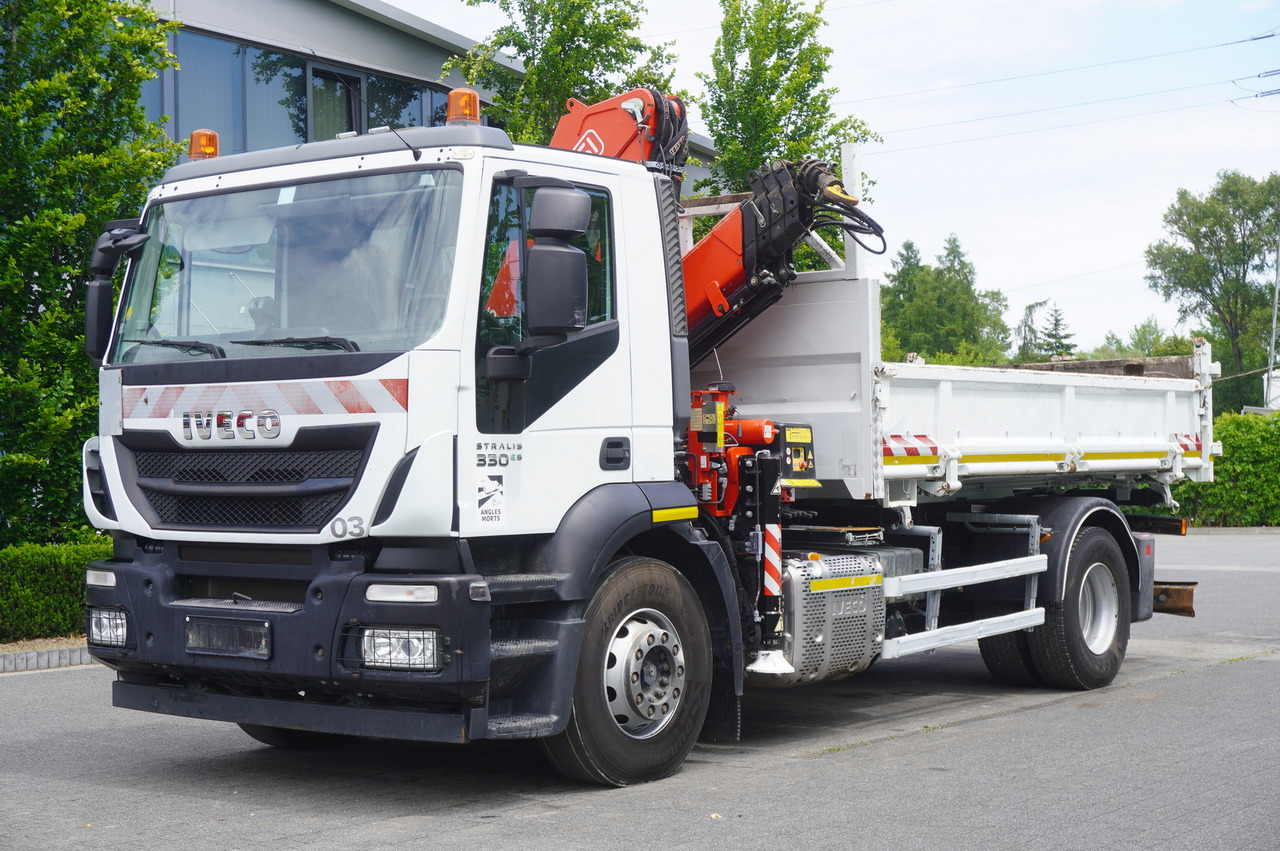 IVECO STRALIS 330 E6 / FASSI 195A 8.5 T / 3-side tipper - Camion basculantă, Camion cu macara: Foto 2 IVECO STRALIS 330 E6 / FASSI 195A 8.5 T / 3-side tipper - Camion basculantă, Camion cu macara: Foto 2