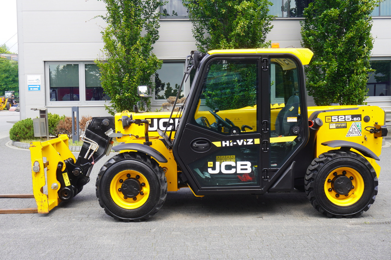 JCB 525-60T5 / 2022 / 860 MTH! / 2.5 T / Reach 6 m / joystick - Stivuitor telescopic: Foto 3 JCB 525-60T5 / 2022 / 860 MTH! / 2.5 T / Reach 6 m / joystick - Stivuitor telescopic: Foto 3