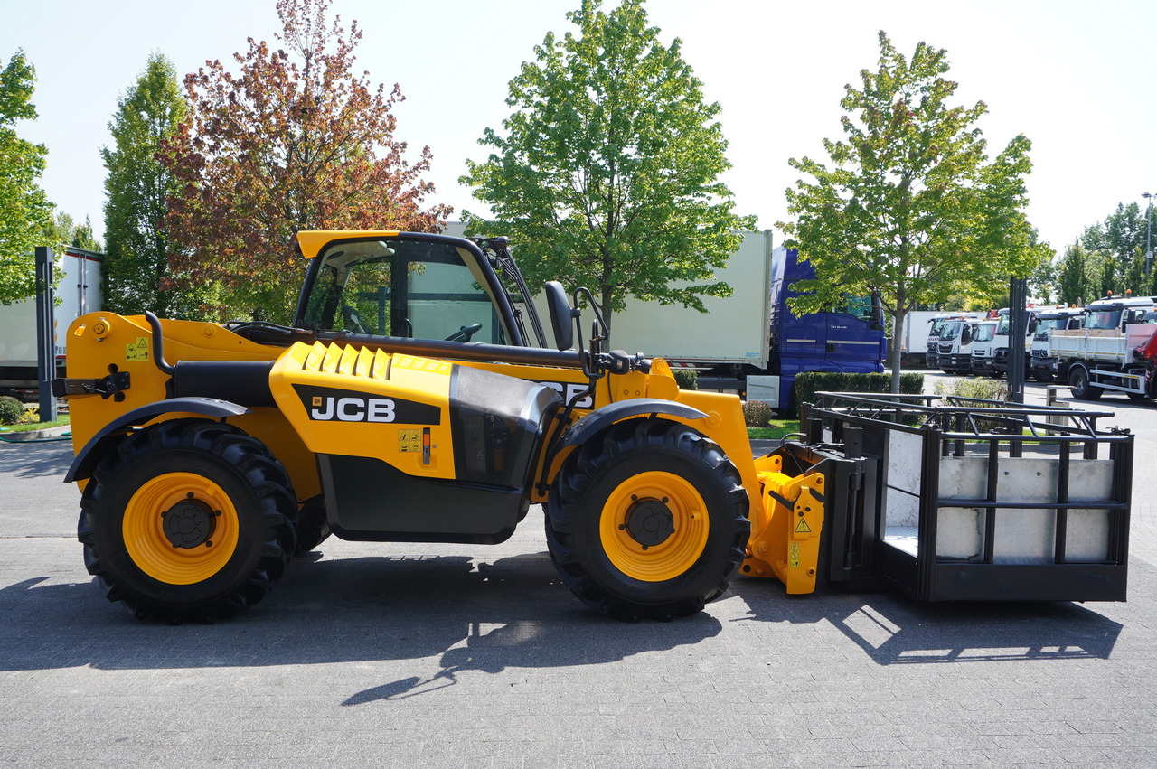 JCB 535-95 / 3.5 T / range 9.5 m / joystick - Încărcător pe roți telescopic: Foto 5 JCB 535-95 / 3.5 T / range 9.5 m / joystick - Încărcător pe roți telescopic: Foto 5