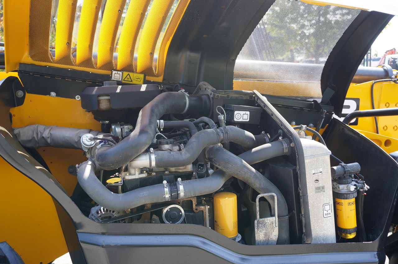 Stivuitor telescopic JCB 535-95 / 3.5 T / range 9.5 m / joystick: Foto 23 Stivuitor telescopic JCB 535-95 / 3.5 T / range 9.5 m / joystick: Foto 23