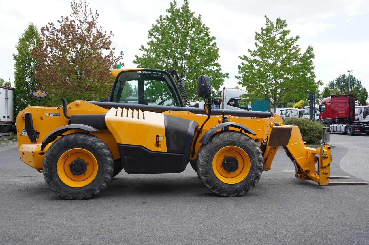 JCB 540-140 telescopic loader / 14 m range / 1800 MTH - Stivuitor telescopic: Foto 4 JCB 540-140 telescopic loader / 14 m range / 1800 MTH - Stivuitor telescopic: Foto 4
