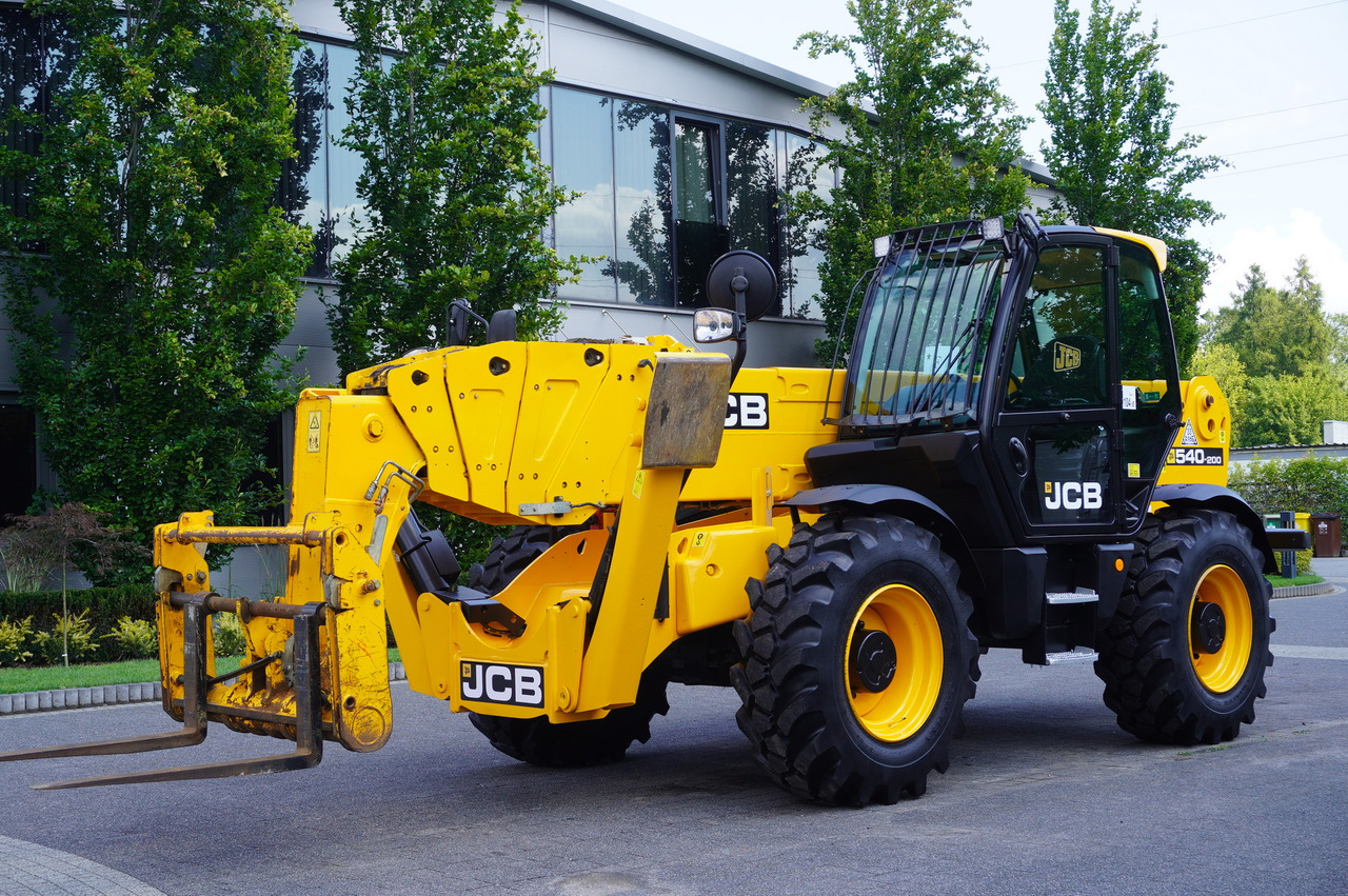 JCB 540-200 Telescopic Loader / 20 m reach / joystick - Stivuitor telescopic: Foto 2 JCB 540-200 Telescopic Loader / 20 m reach / joystick - Stivuitor telescopic: Foto 2