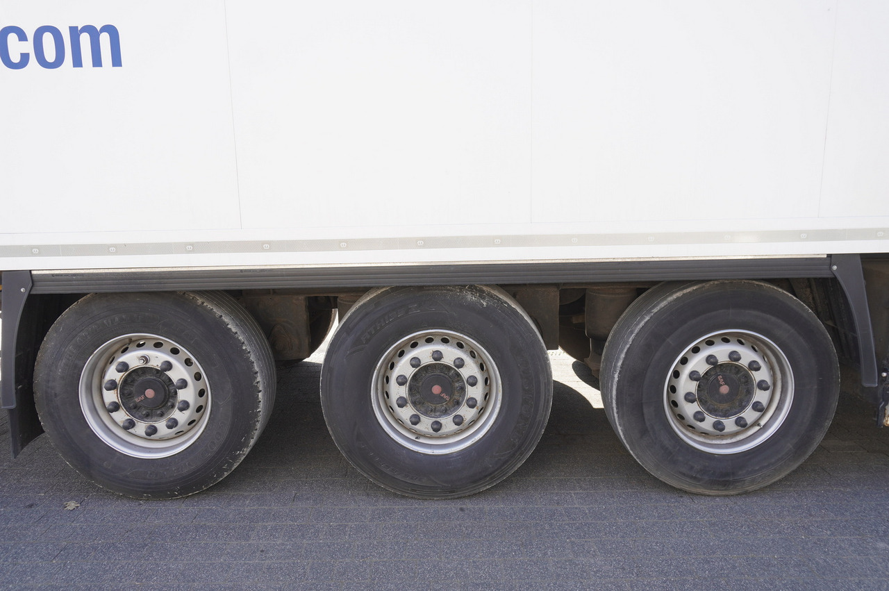 Semiremorcă frigider KRONE refrigerated semi-trailer / Thermoking SLXE 300 / 30 tons load capacity: Foto 9