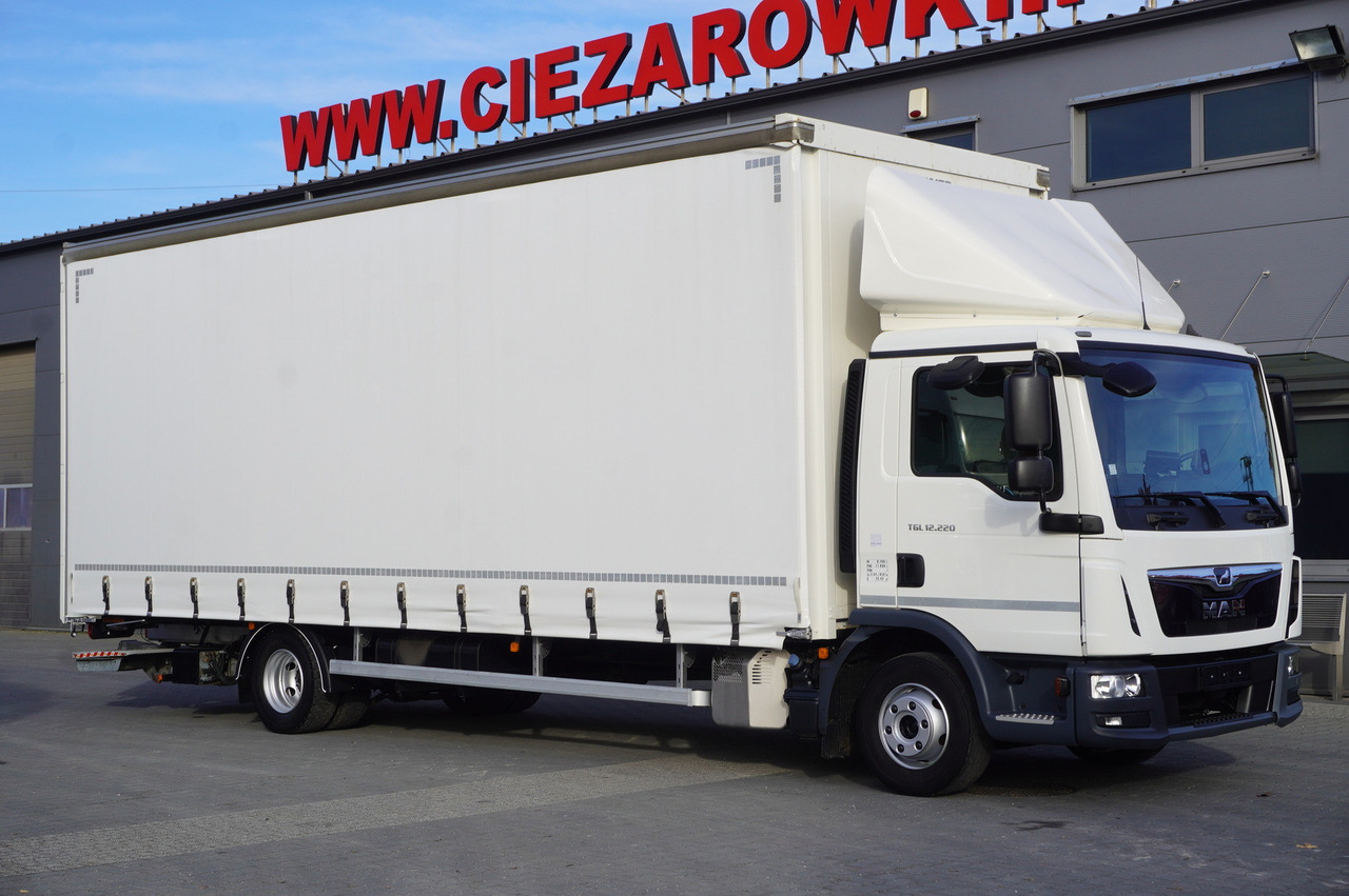 MAN TGL 12.220 / Curtainsider 19 EPAL / 140 tho. km - Camion cu prelată: Foto 2 MAN TGL 12.220 / Curtainsider 19 EPAL / 140 tho. km - Camion cu prelată: Foto 2