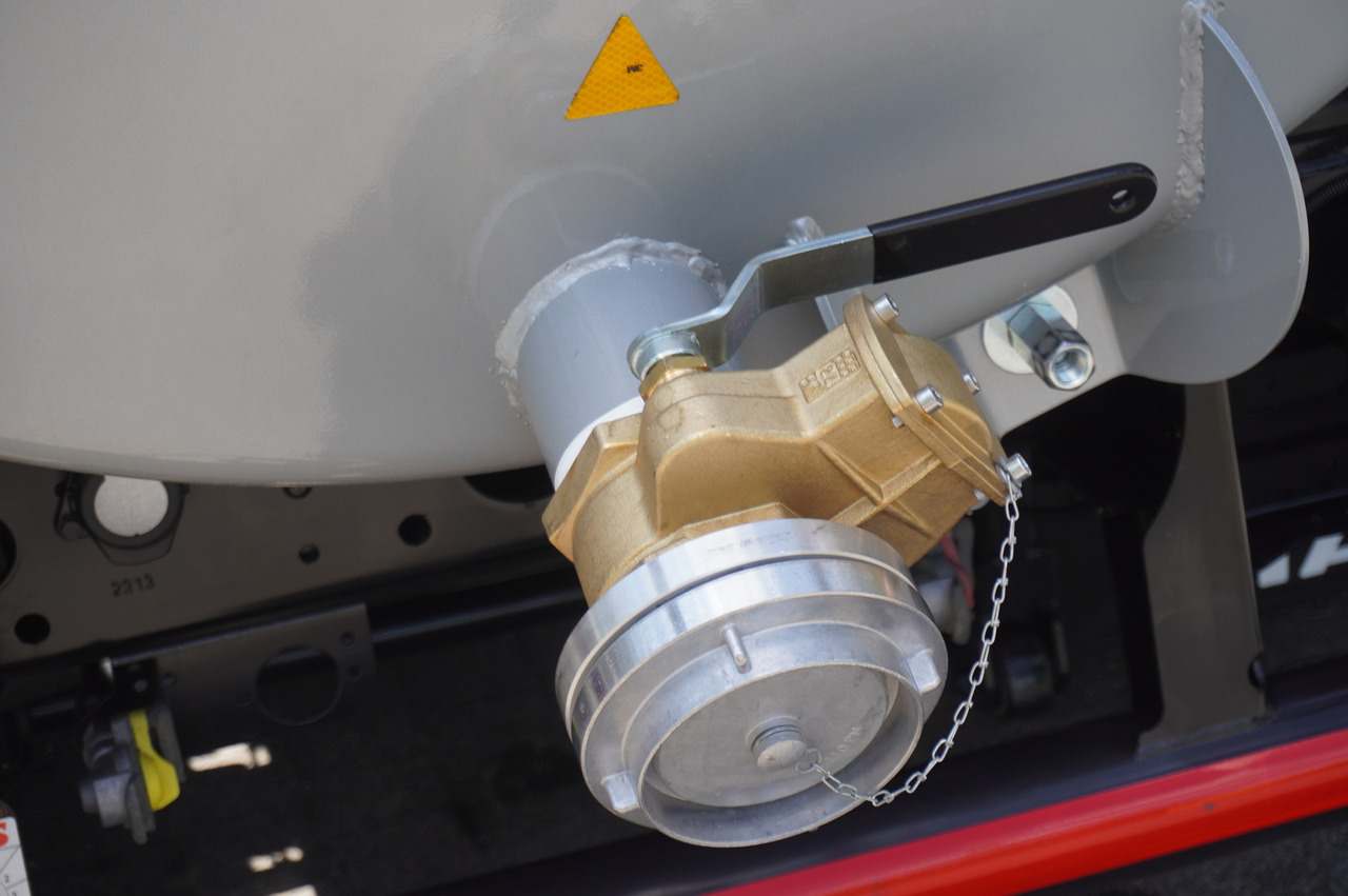 Cisternă vidanjă MAN TGM 15.250 / NEW septic tank (07/2025) superstructure 8000 l / 160 tho. km: Foto 10 Cisternă vidanjă MAN TGM 15.250 / NEW septic tank (07/2025) superstructure 8000 l / 160 tho. km: Foto 10