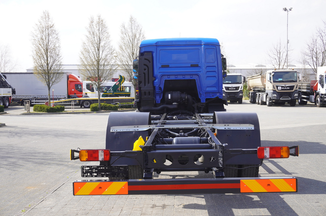 MAN TGM 18.290 E6 / Full ADR / sleeper cabin / chassis - Camion şasiu: Foto 4 MAN TGM 18.290 E6 / Full ADR / sleeper cabin / chassis - Camion şasiu: Foto 4