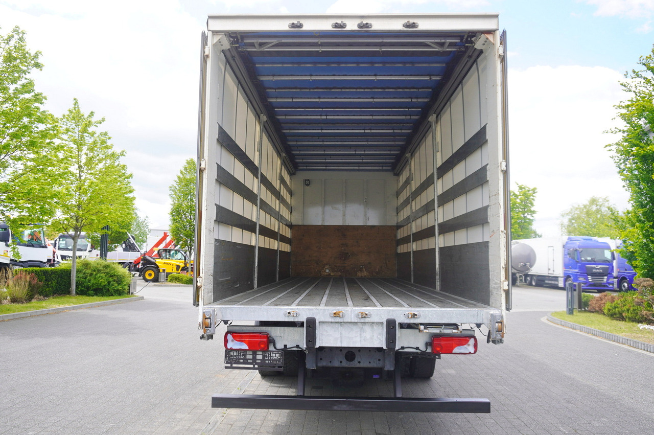 MAN TGS 18.440 / 19 EPAL curtainsider / Sleeper cab - Camion cu prelată: Foto 4 MAN TGS 18.440 / 19 EPAL curtainsider / Sleeper cab - Camion cu prelată: Foto 4