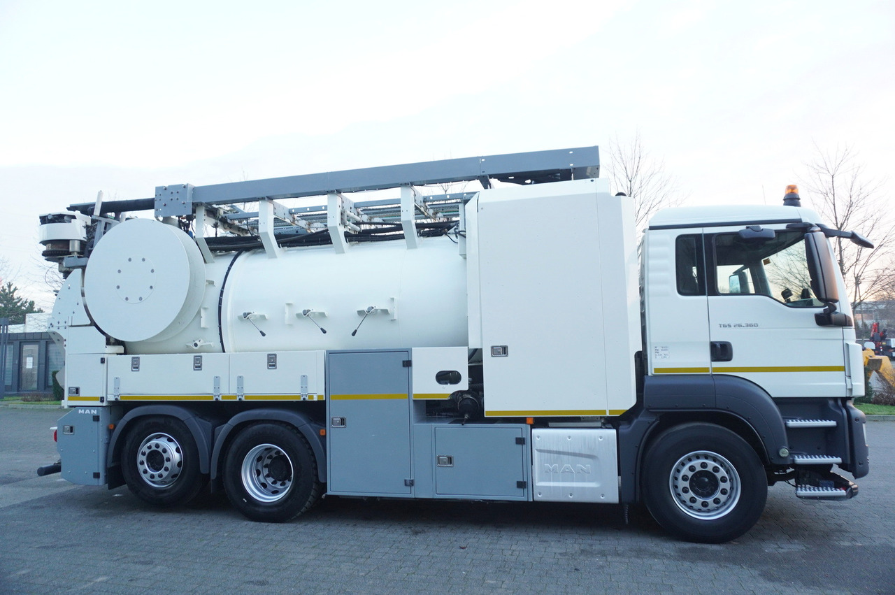 MAN TGS 26.360 E6 / RIVARD sewage cleaner 18 m3 / 130 tho. km / steering axle - Maşină pentru vidanjări: Foto 4 MAN TGS 26.360 E6 / RIVARD sewage cleaner 18 m3 / 130 tho. km / steering axle - Maşină pentru vidanjări: Foto 4
