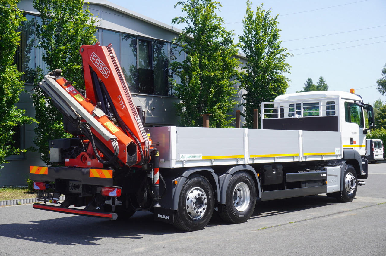 MAN TGS 26.360 Flatbed / Fassi F175 7.7 T / steered 3rd axle - Camion cu macara: Foto 5 MAN TGS 26.360 Flatbed / Fassi F175 7.7 T / steered 3rd axle - Camion cu macara: Foto 5