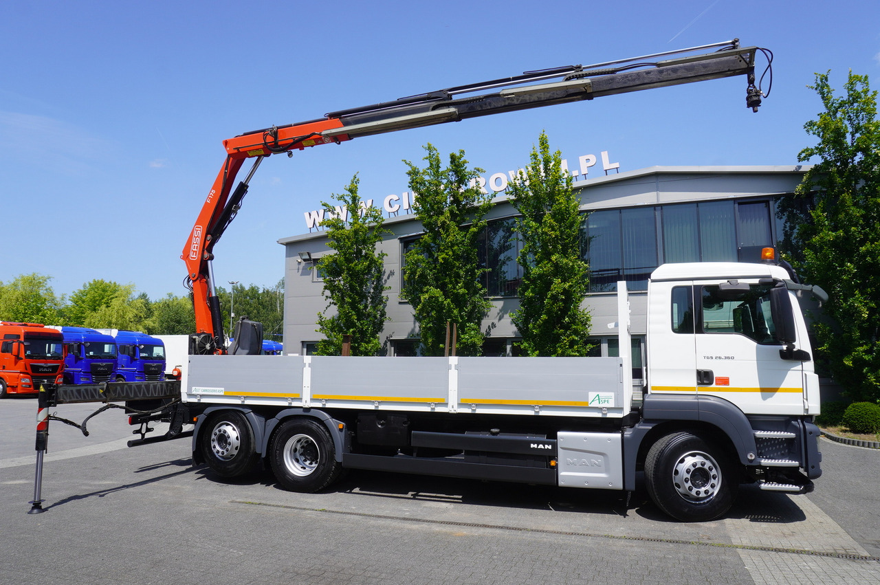 MAN TGS 26.360 Flatbed / Fassi F175 7.7 T / steered 3rd axle - Camion platformă, Camion cu macara: Foto 4 MAN TGS 26.360 Flatbed / Fassi F175 7.7 T / steered 3rd axle - Camion platformă, Camion cu macara: Foto 4