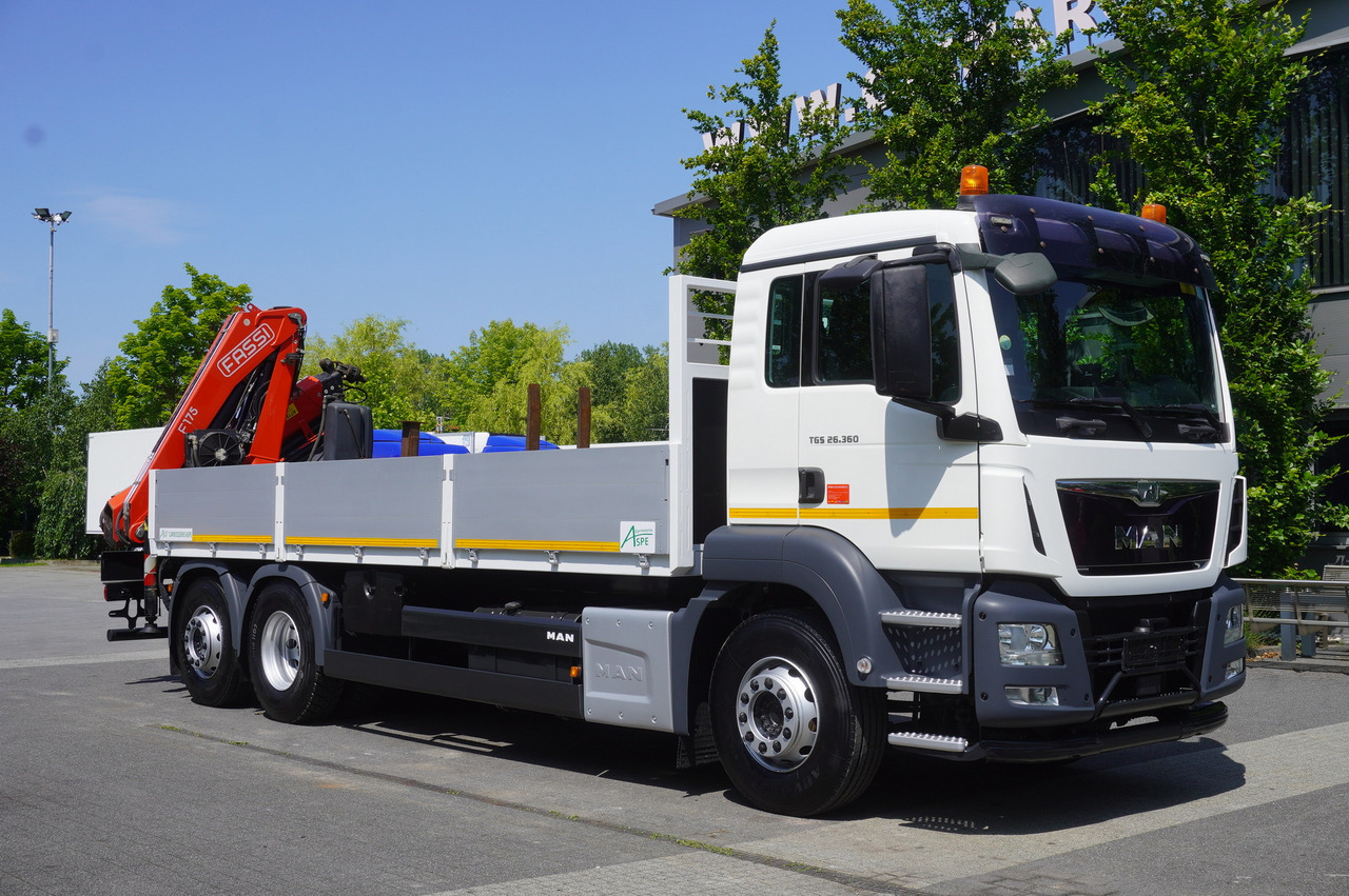 MAN TGS 26.360 Flatbed / Fassi F175 7.7 T / steered 3rd axle - Camion cu macara: Foto 2 MAN TGS 26.360 Flatbed / Fassi F175 7.7 T / steered 3rd axle - Camion cu macara: Foto 2