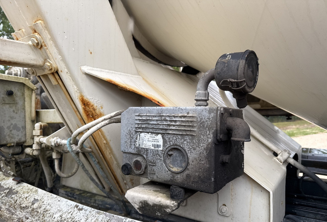 Leasing de MAN TGS 32.400 8x4 Concrete Mixer Pump truck / 426 MTH !!! / 18 meters MAN TGS 32.400 8x4 Concrete Mixer Pump truck / 426 MTH !!! / 18 meters: Foto 12 Leasing de MAN TGS 32.400 8x4 Concrete Mixer Pump truck / 426 MTH !!! / 18 meters MAN TGS 32.400 8x4 Concrete Mixer Pump truck / 426 MTH !!! / 18 meters: Foto 12