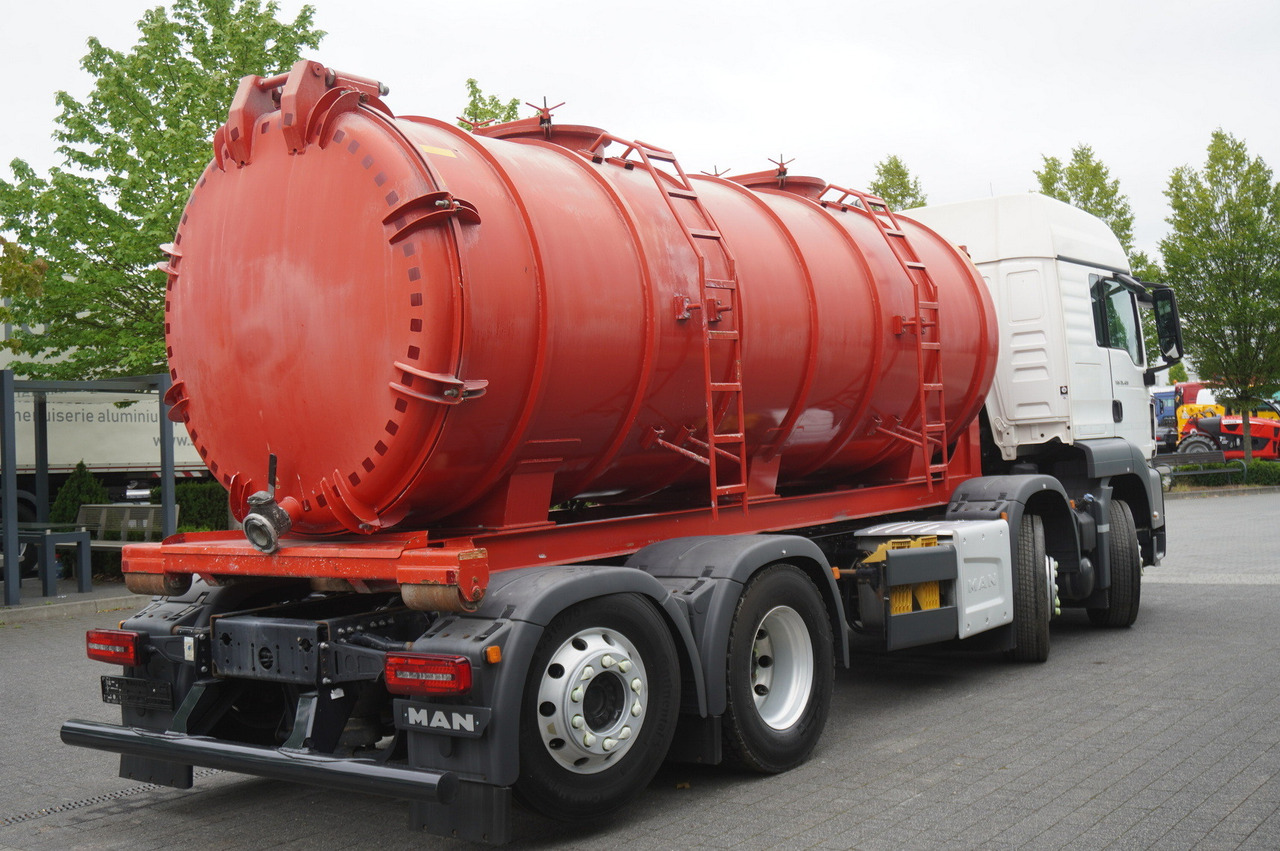 MAN TGS 35.420 8×2 / NEW septic barrel 13000 L / 3 steered axles - Cisternă vidanjă: Foto 4 MAN TGS 35.420 8×2 / NEW septic barrel 13000 L / 3 steered axles - Cisternă vidanjă: Foto 4