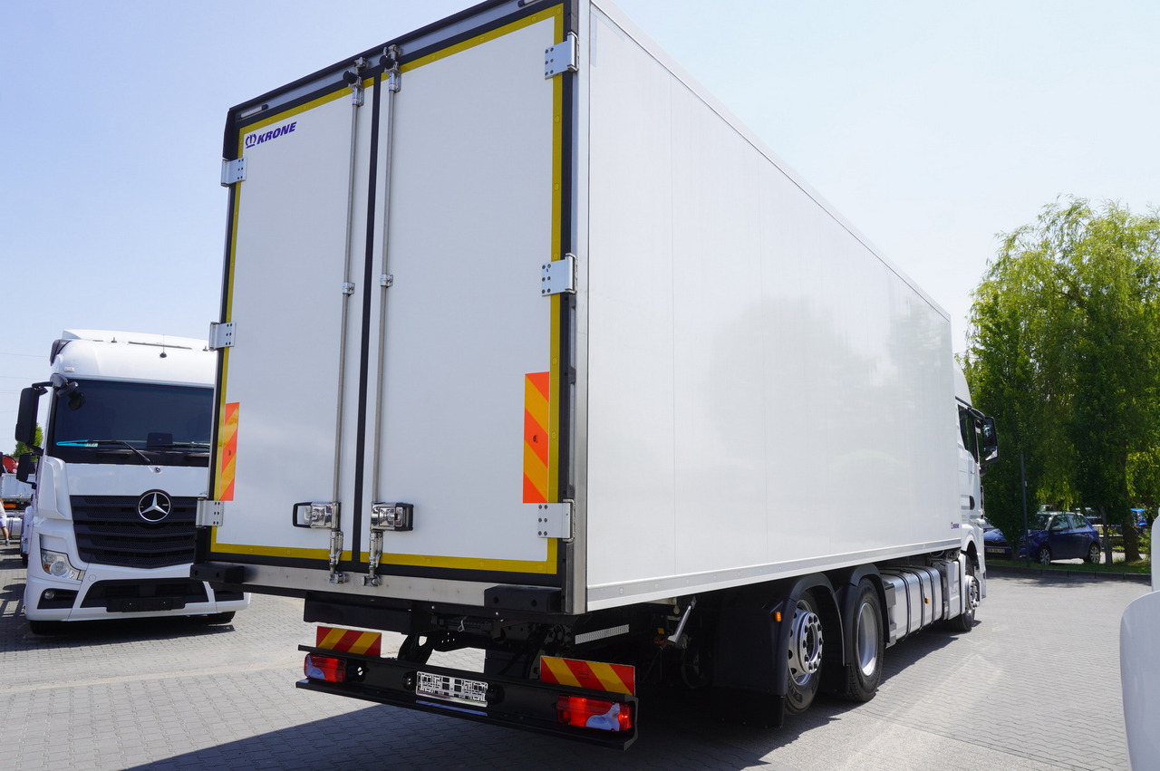 MAN TGX 26.470 / 2022 / Krone Refrigerator 40 EPAL Multitemp Dopplestock / Carrier Supra 950 MT - Camion frigider: Foto 2 MAN TGX 26.470 / 2022 / Krone Refrigerator 40 EPAL Multitemp Dopplestock / Carrier Supra 950 MT - Camion frigider: Foto 2
