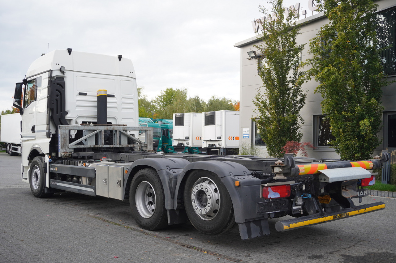 Camion transport containere/ Swap body pentru transport de containere MAN TGX 26.470 6x2 COINTAINERKIPPER HYVA HIRMSCHLING / 200 tho. km!: Foto 10 Camion transport containere/ Swap body pentru transport de containere MAN TGX 26.470 6x2 COINTAINERKIPPER HYVA HIRMSCHLING / 200 tho. km!: Foto 10