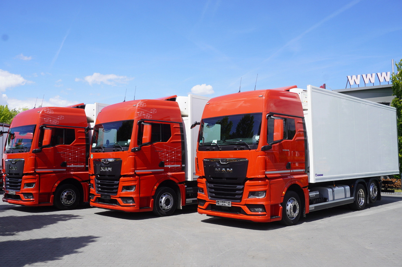 MAN TGX 26.510 / 2022 / New Krone refrigerator bitemperature / Dopplestock / 4 units - Camion frigider: Foto 1 MAN TGX 26.510 / 2022 / New Krone refrigerator bitemperature / Dopplestock / 4 units - Camion frigider: Foto 1