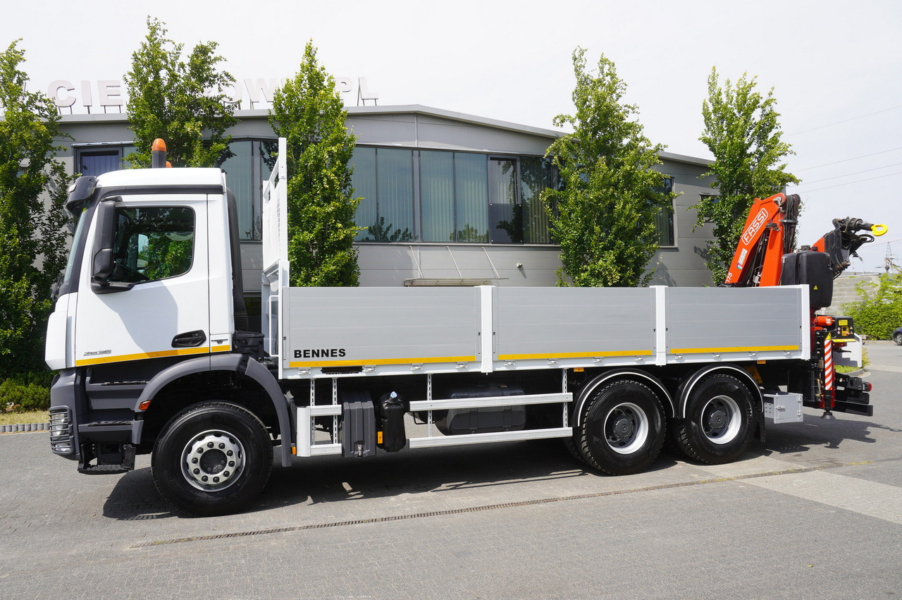 MERCEDES-BENZ AROCS 2636 Flatbed / HDS FASSI F175 7.7 T / 150,000 km - Automacara: Foto 5 MERCEDES-BENZ AROCS 2636 Flatbed / HDS FASSI F175 7.7 T / 150,000 km - Automacara: Foto 5