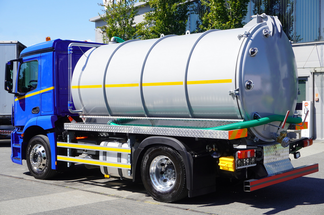 MERCEDES-BENZ Actros 18.35 LS / Body NEW septic tank (08/2025) 11000 l / 280000 kilometers! - Cisternă vidanjă: Foto 4 MERCEDES-BENZ Actros 18.35 LS / Body NEW septic tank (08/2025) 11000 l / 280000 kilometers! - Cisternă vidanjă: Foto 4