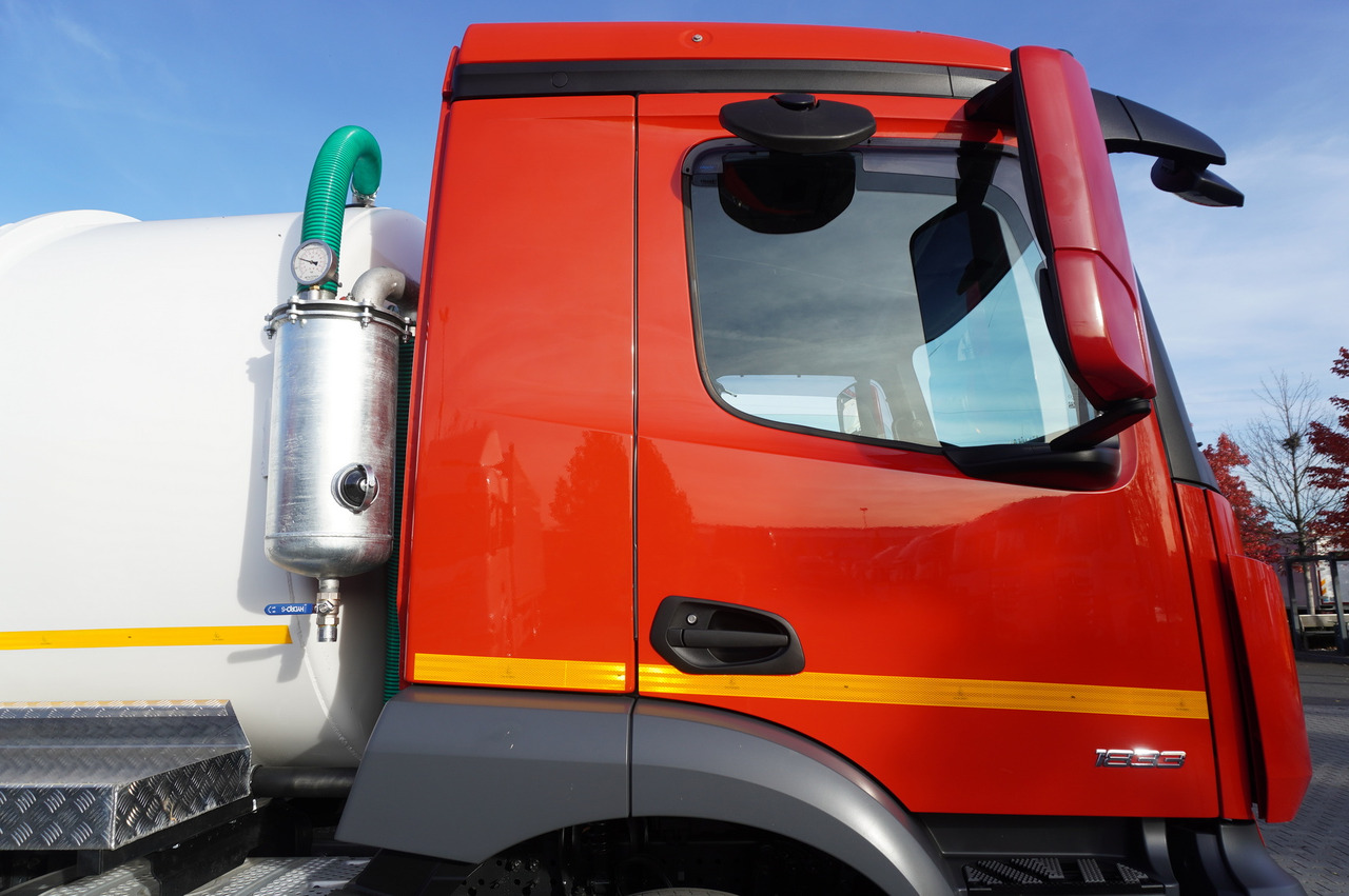 Camion cisternă MERCEDES-BENZ Actros 1833 / 260 tho. km / NEW septic tank 11000 l: Foto 18