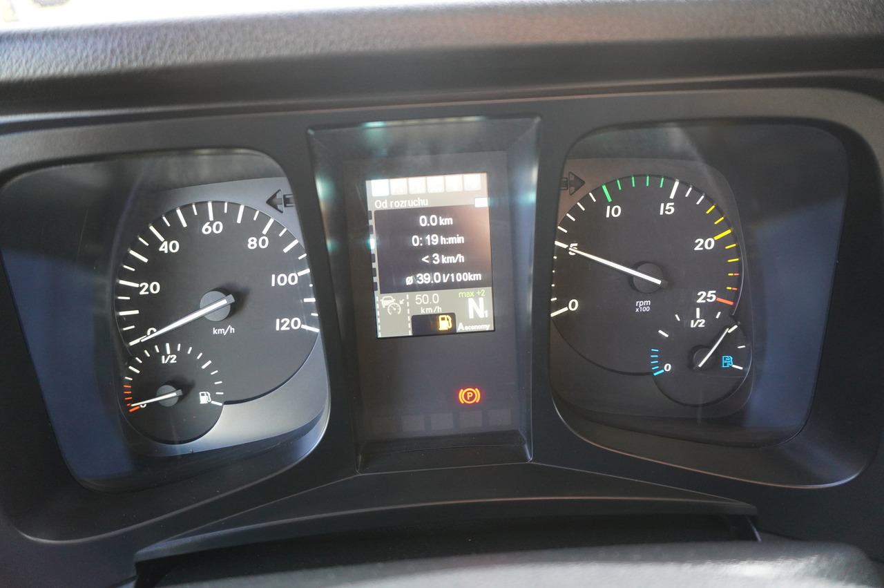 Camion cisternă MERCEDES-BENZ Actros 1833 / 260 tho. km / NEW septic tank 11000 l: Foto 23