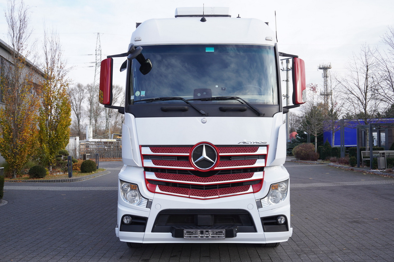MERCEDES-BENZ Actros 1835 E6 4×2 / Curtainsider 21 pallets / tail lift 1.5t - Camion cu prelată: Foto 4 MERCEDES-BENZ Actros 1835 E6 4×2 / Curtainsider 21 pallets / tail lift 1.5t - Camion cu prelată: Foto 4