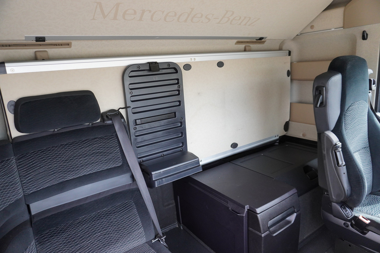 Camion şasiu MERCEDES-BENZ Actros 1840 E6 4x2 / Lounge chair BDF: Foto 19