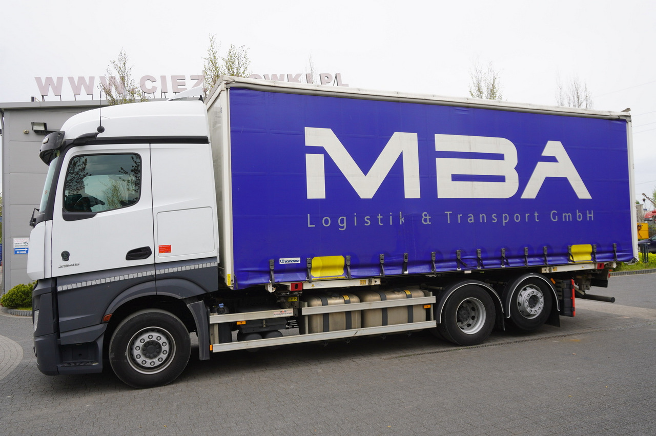 MERCEDES-BENZ Actros 2545 / 2021 / Curtainsider 18 EPAL / sleeper cab - Camion cu prelată: Foto 2 MERCEDES-BENZ Actros 2545 / 2021 / Curtainsider 18 EPAL / sleeper cab - Camion cu prelată: Foto 2