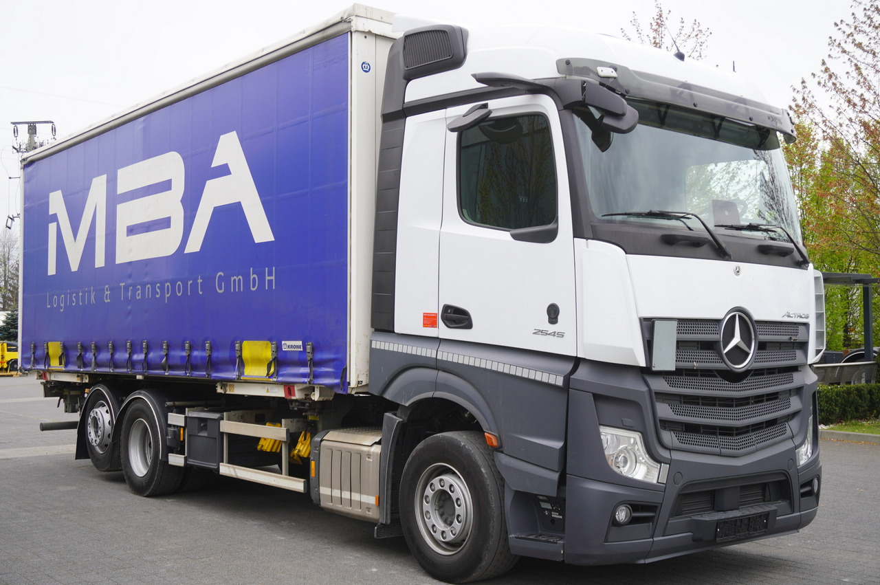 MERCEDES-BENZ Actros 2545 / 2021 / Curtainsider 18 EPAL / sleeper cab - Camion cu prelată: Foto 4 MERCEDES-BENZ Actros 2545 / 2021 / Curtainsider 18 EPAL / sleeper cab - Camion cu prelată: Foto 4
