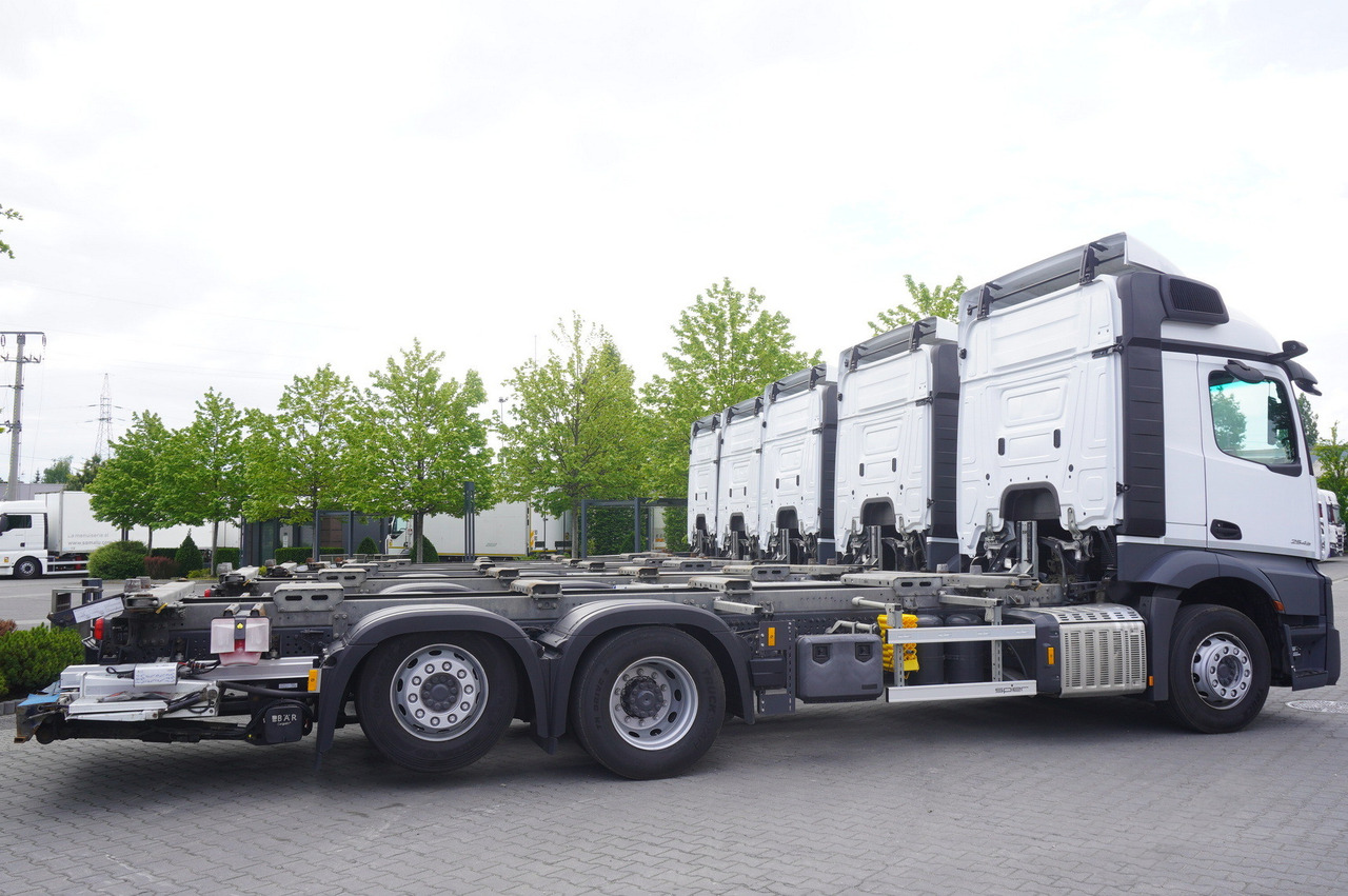 MERCEDES-BENZ Actros 2545 6×2 MP5 / ADR AT / 12 units - Camion transport containere/ Swap body: Foto 3 MERCEDES-BENZ Actros 2545 6×2 MP5 / ADR AT / 12 units - Camion transport containere/ Swap body: Foto 3